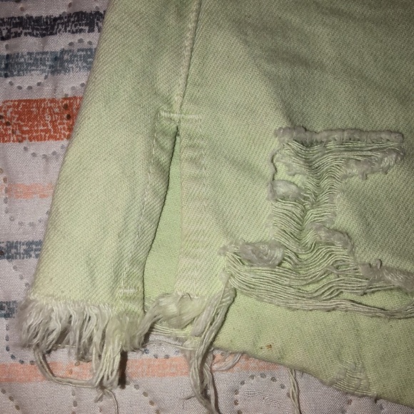 Zara Shorts - Picture 2 of 8